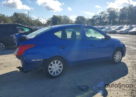 2015 Nissan Versa S z USA, uszkodzony, nr VIN 3N1CN7AP9FL936734